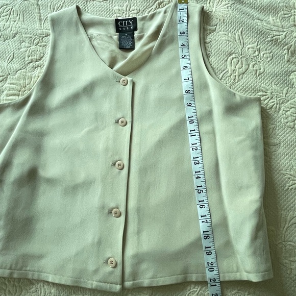 City Silk Sleeveless Silk Button Down Top Tan 14 - Picture 5 of 6